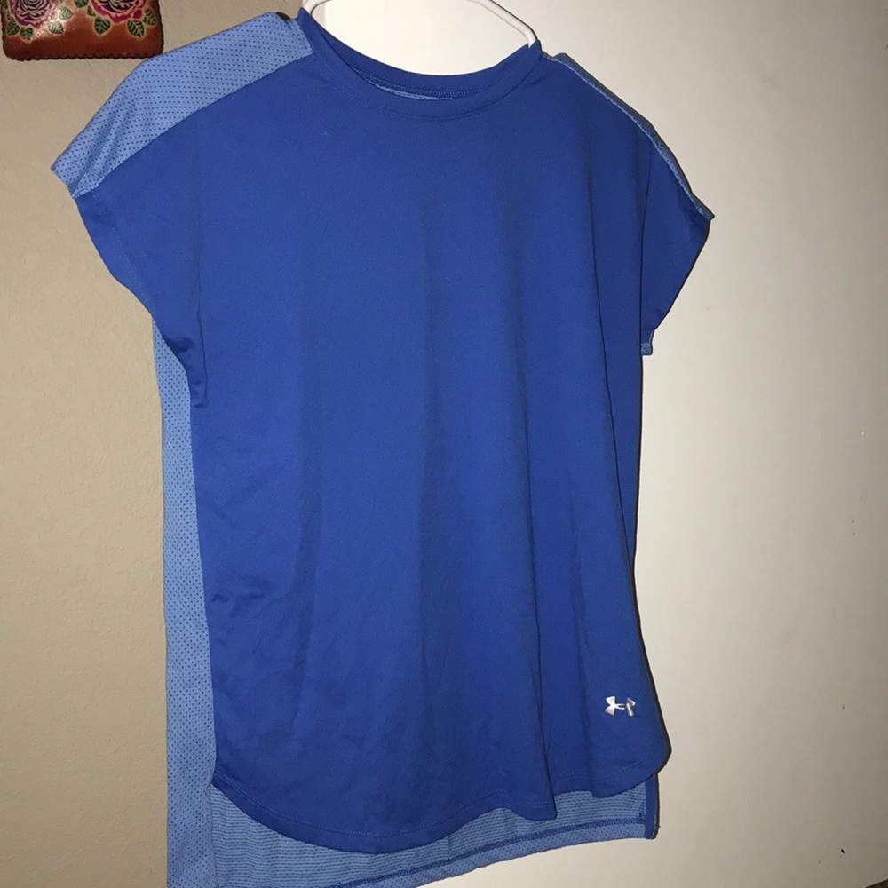 Under armor sports tee